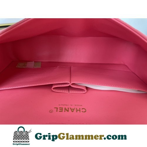 Chanel Flap Bag 25cm (Medium) - Image 4