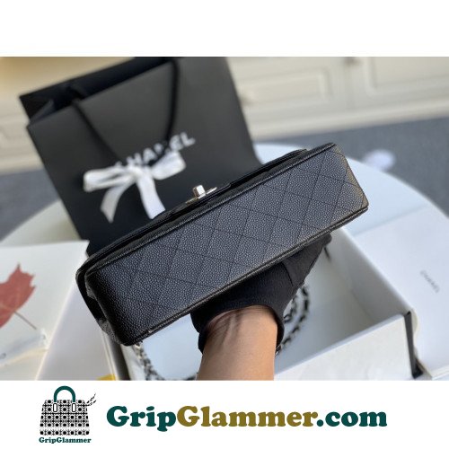 Chanel Flap Bag 25cm (Medium) - Image 2