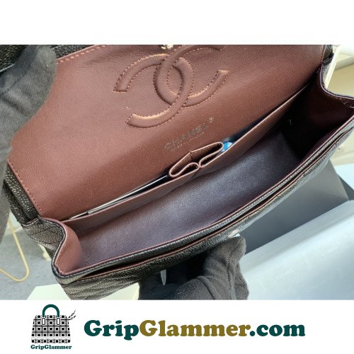 Chanel Flap Bag 25cm (Medium) - Image 9