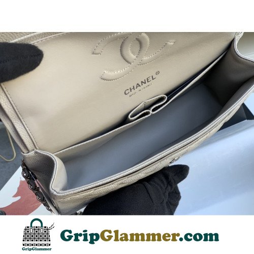 Chanel Flap Bag 25cm (Medium) - Image 3