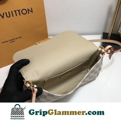 Louis Vuitton Favorite - Image 7