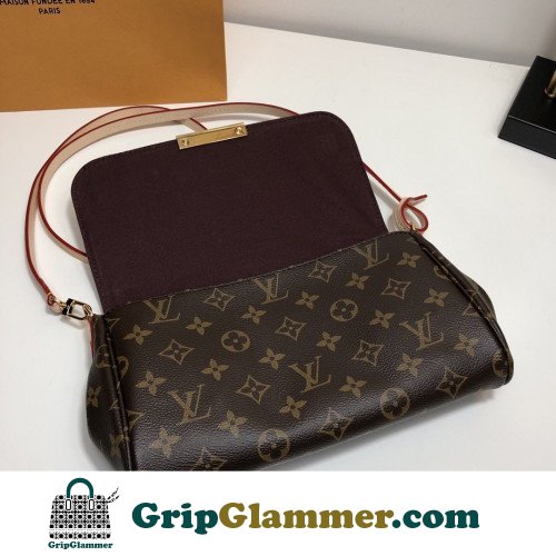 Louis Vuitton Favorite - Image 4