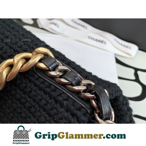 Chanel 19 Bag - Image 2