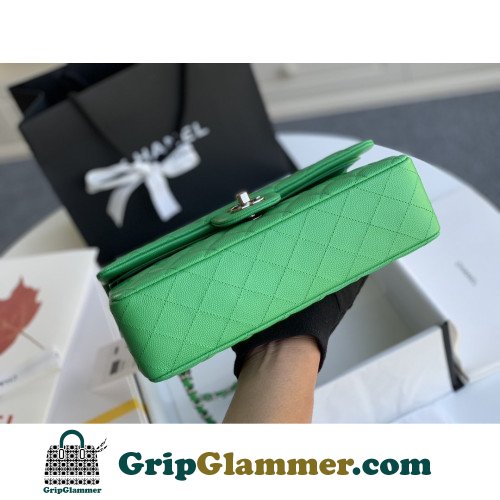 Chanel Flap Bag 25cm (Medium) - Image 6