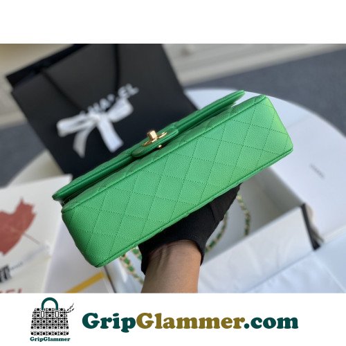 Chanel Flap Bag 25cm (Medium) - Image 7