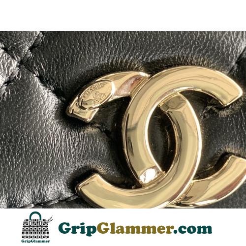 Chanel WOC - Image 2