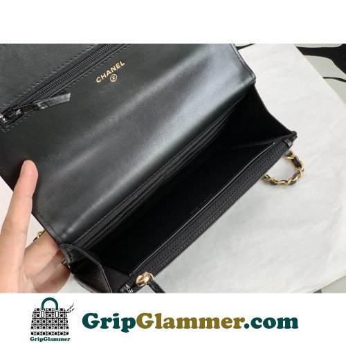 Chanel WOC - Image 2