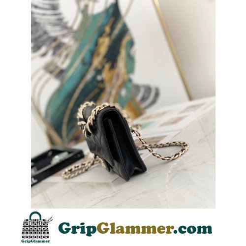 Chanel WOC - Image 3