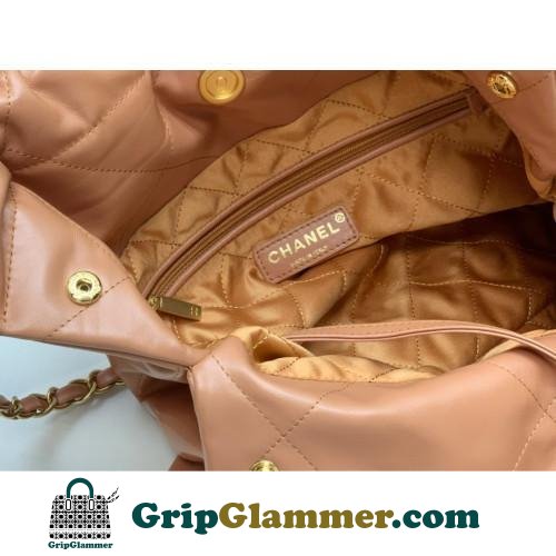 Chanel Tote Bag - Image 7