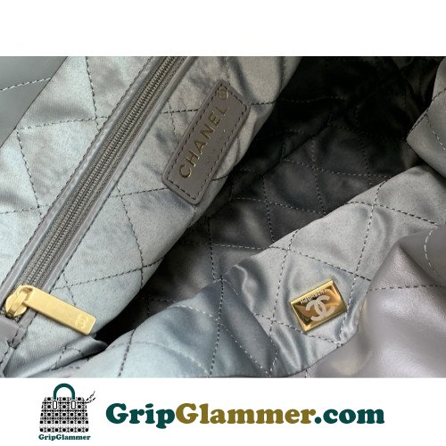 Chanel Tote Bag - Image 9