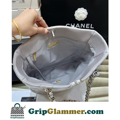 Chanel Tote Bag - Image 4