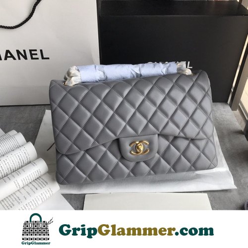 Chanel Flap Bag 30cm (Jumbo)