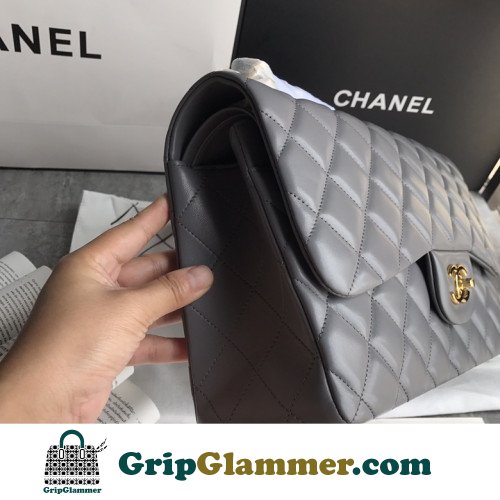 Chanel Flap Bag 30cm (Jumbo) - Image 4
