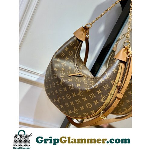 Louis Vuitton Tote - Image 9