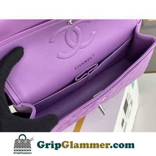 Chanel Flap Bag 25cm (Medium) - Image 9