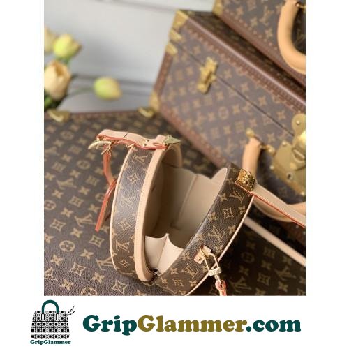 Louis Vuitton Cannes - Image 2