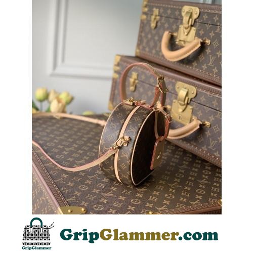 Louis Vuitton Cannes - Image 4