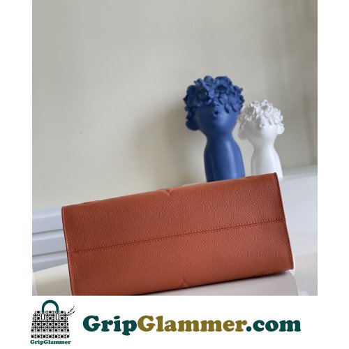 Louis Vuitton On The Go - Image 9