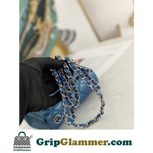 Chanel Flap Bag 17cm (Mini) - Image 2