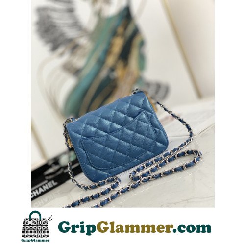 Chanel Flap Bag 17cm (Mini) - Image 4