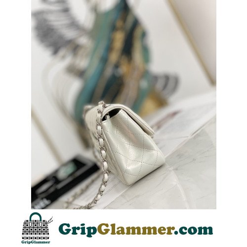 Chanel Flap Bag 17cm (Mini) - Image 2