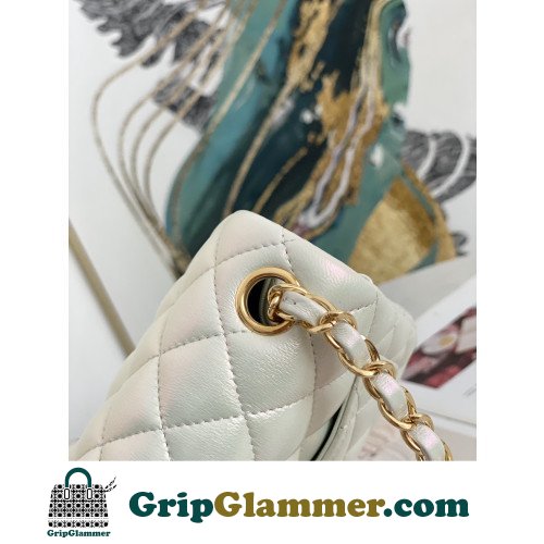 Chanel Flap Bag 17cm (Mini) - Image 4