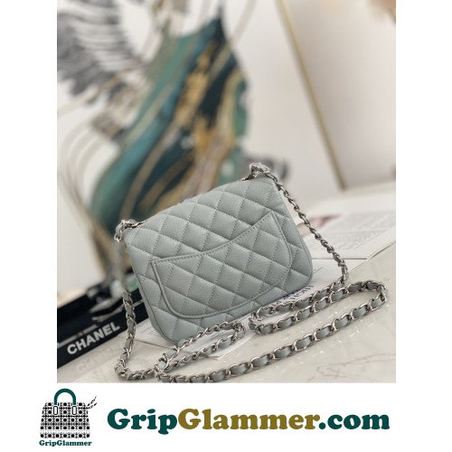 Chanel Flap Bag 17cm (Mini) - Image 3