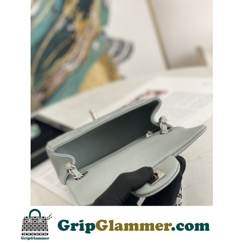 Chanel Flap Bag 17cm (Mini) - Image 7