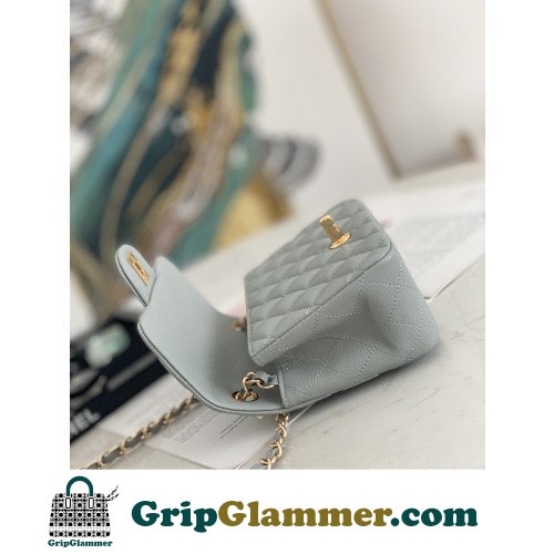 Chanel Flap Bag 17cm (Mini) - Image 9