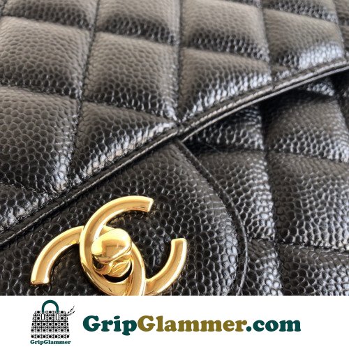 Chanel Flap Bag 33cm (Maxi) - Image 5