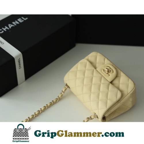 Chanel Flap Bag 17cm (Mini) - Image 8