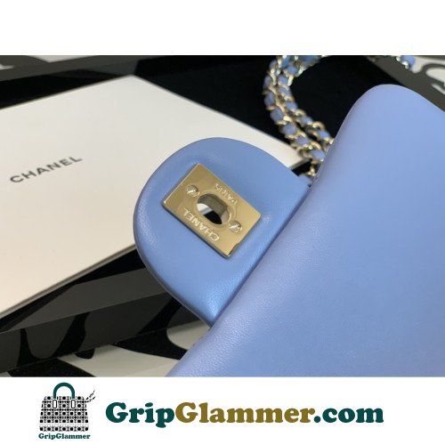 Chanel Flap Bag 17cm (Mini) - Image 5