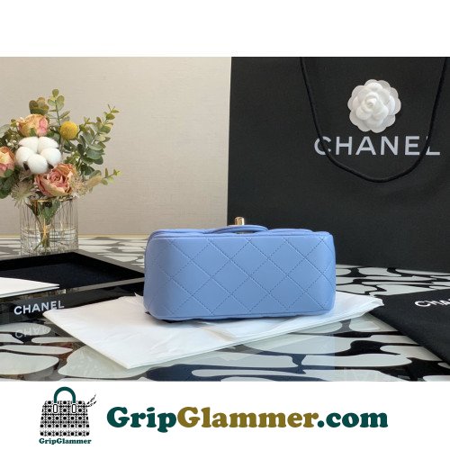 Chanel Flap Bag 17cm (Mini) - Image 9
