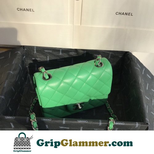 Chanel Flap Bag 17cm (Mini) - Image 7