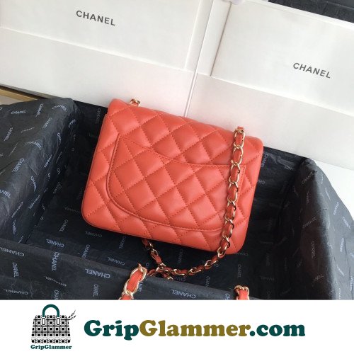 Chanel Flap Bag 17cm (Mini) - Image 2