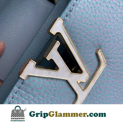 Louis Vuitton Capucines - Image 5