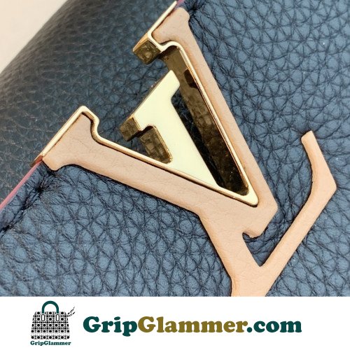 Louis Vuitton Capucines - Image 3