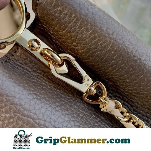 Louis Vuitton Capucines - Image 6