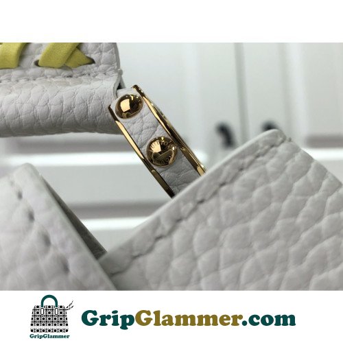 Louis Vuitton Capucines - Image 5