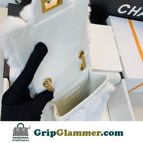 Chanel Re-issue - Image 3