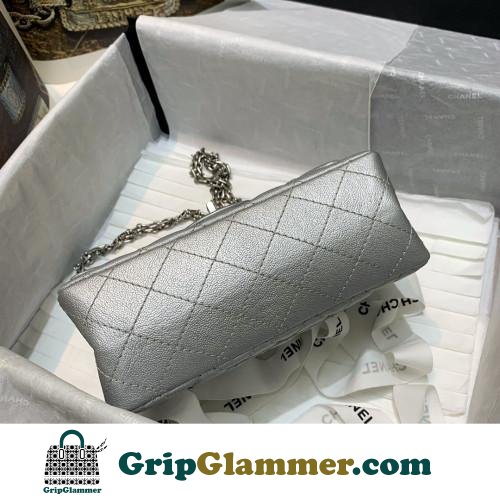 Chanel Re-issue - Image 5