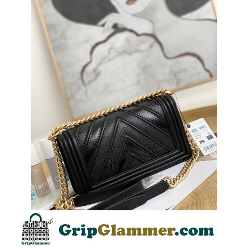 Chanel Boy Bag Caviar 25cm Medium Lushentic AAAAA grade replica - Image 3