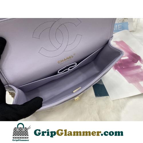 Chanel Re-issue - Image 5