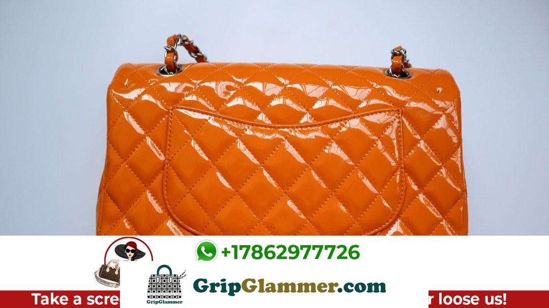 Chanel Flap Bag 25cm (Medium) - Image 3