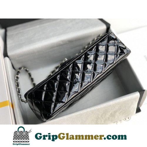 Chanel Flap Bag 25cm (Medium) - Image 5