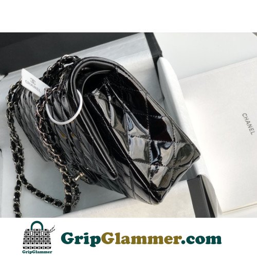 Chanel Flap Bag 25cm (Medium) - Image 8