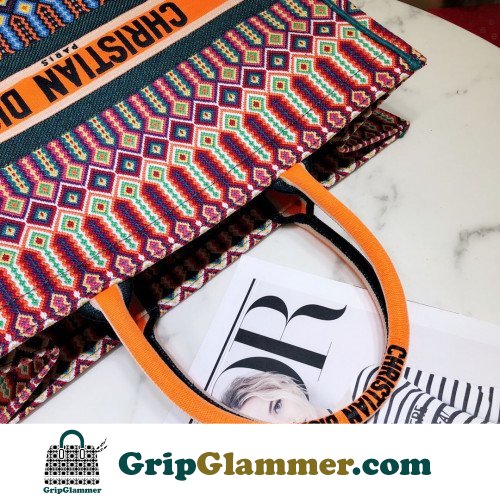 Dior Book Tote Large 42cm - Image 5