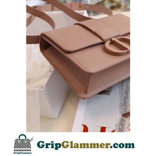 Dior Montaigne - Image 2