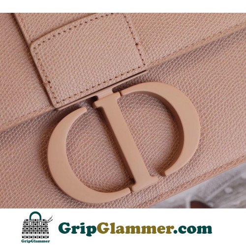 Dior Montaigne - Image 7