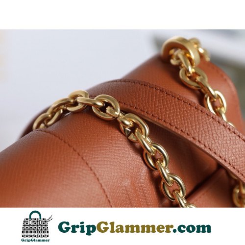 Dior Montaigne - Image 7